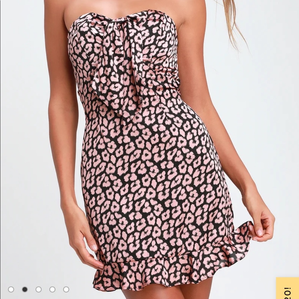 Lulu’s Black and Mauve Satin Leopard Print Strapless Dress